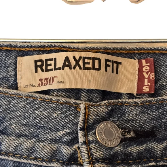 Levi's Men's Straight Fit Blue Jeans - Picture 2 of 6